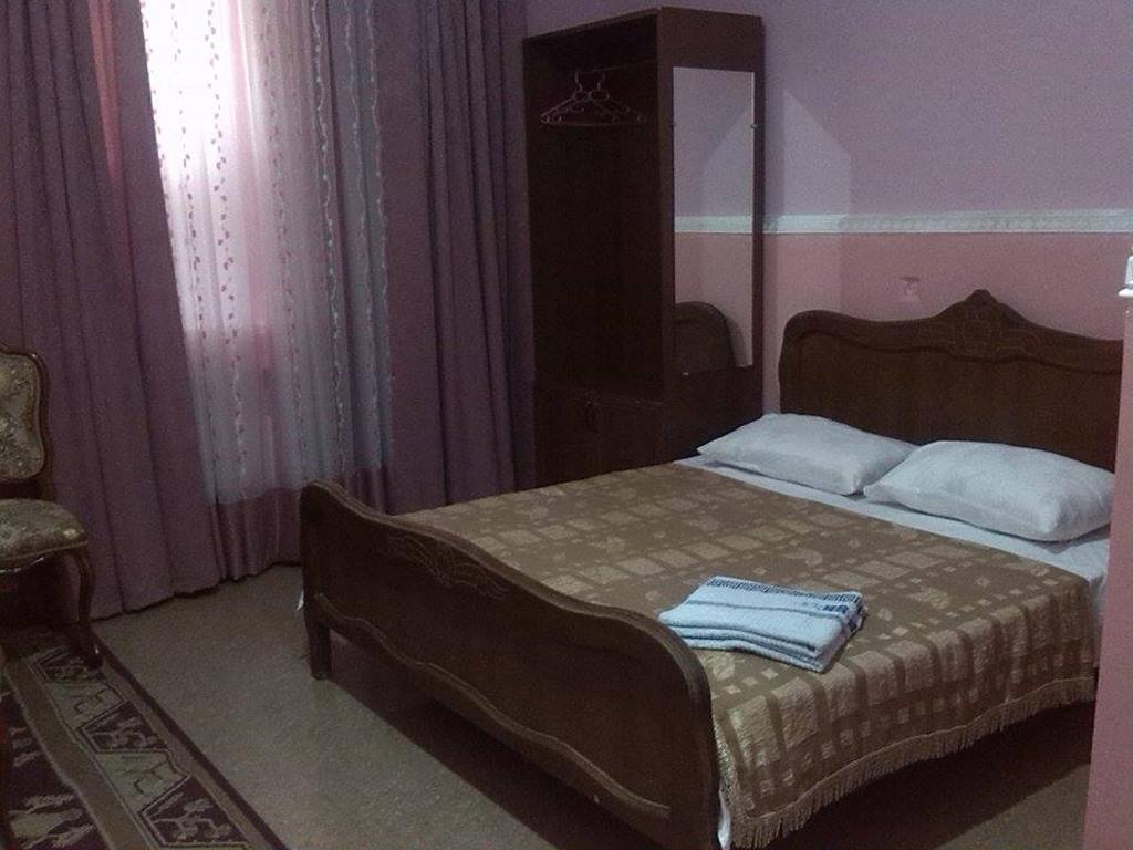 Hostel Georgia Kutaiszi Szoba fotó