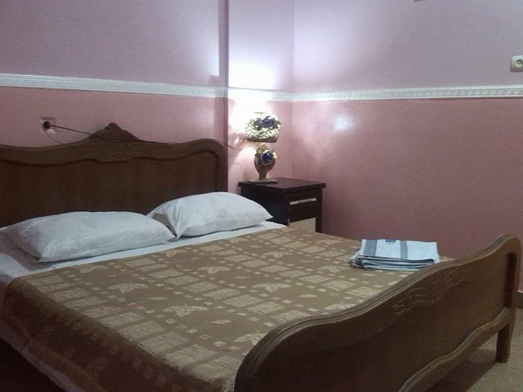 Hostel Georgia Kutaiszi Szoba fotó